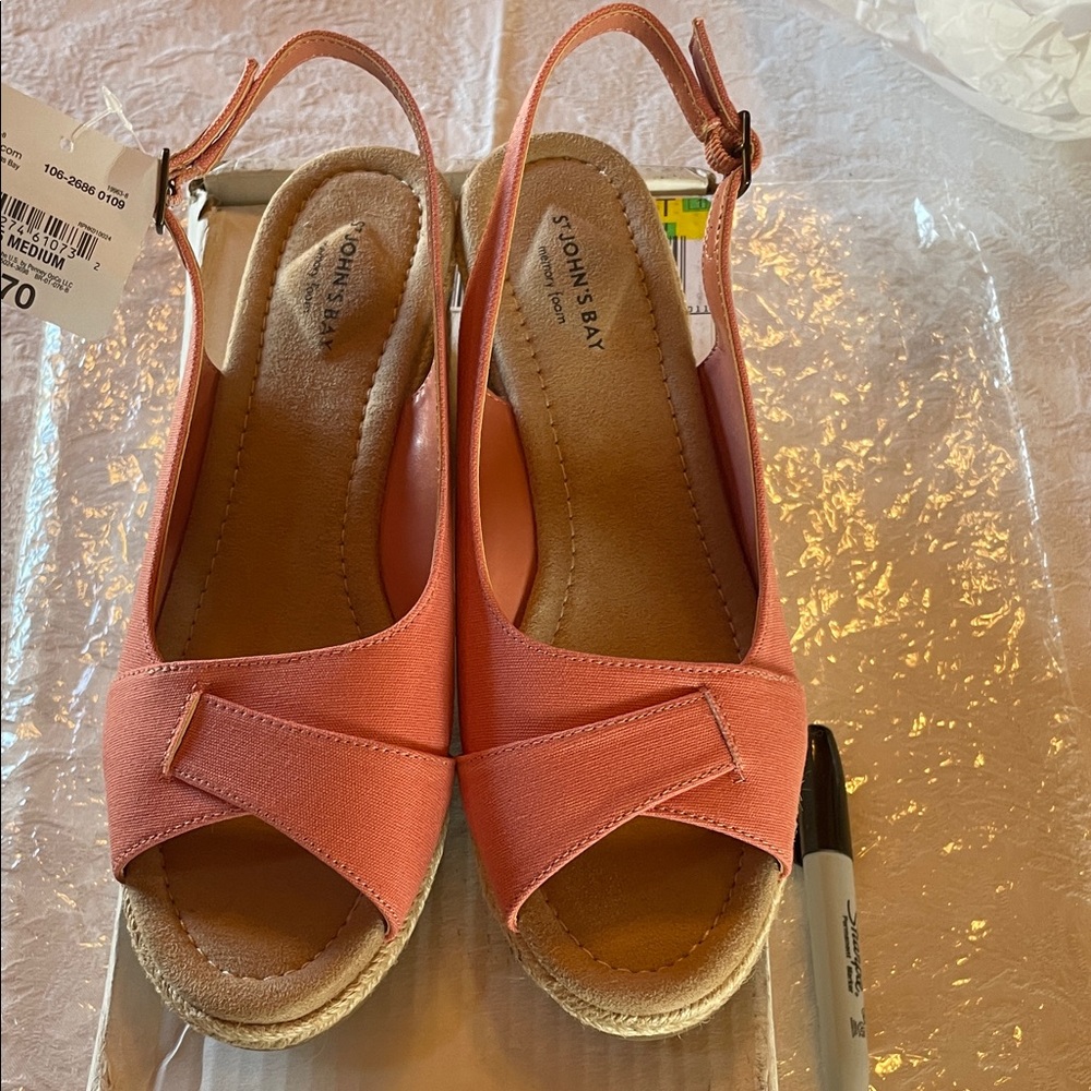St. John's Bay Coral Peep-Toe Slingback Wedges NWOT Sz9.5M in box